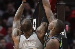 kaiyun官方登录 -阿斯顿维拉发布备战花絮，转会期手感冰凉，社区盾任务艰巨，控场能力受关注(形容时间紧迫任务艰巨的公文表述)