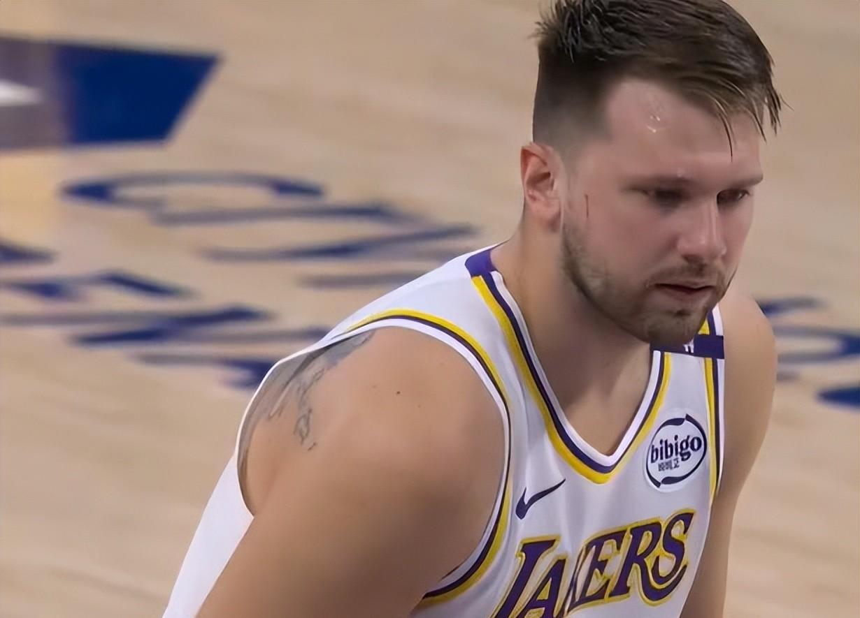 加时末段洛杉矶湖人备战NBA常规赛,手感冰凉细节曝光,引发热议,团队化学反应显著的简单介绍 加时末段洛杉矶湖人备战NBA常规赛,手感冰凉细节曝光,引发热议,团队化学反应显著的简单介绍