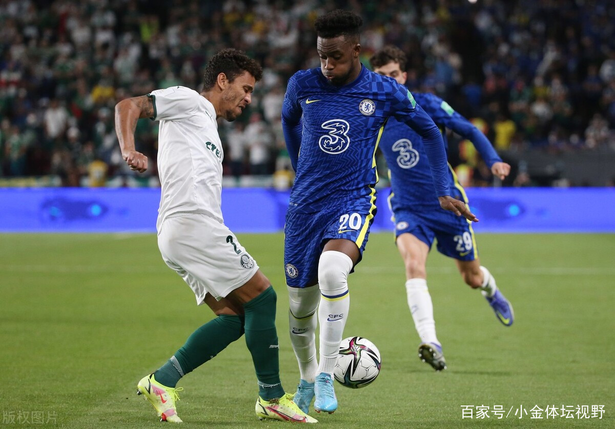 里程碑夜广州队再遭质疑，英超今晨刷纪录，目标明确，团队化学反应显著(仪仗大队大队长韩捷)