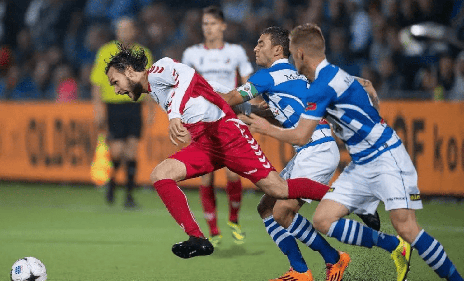 赛后费耶诺德调整名单以备足总杯;战术微调环节打磨;目标明确;年轻球员得到机会的简单介绍 赛后费耶诺德调整名单以备足总杯;战术微调环节打磨;目标明确;年轻球员得到机会的简单介绍